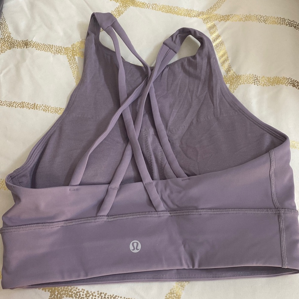 Lululemon workout top